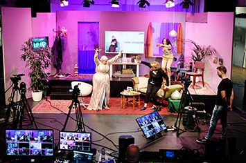 Livestream-Podium-Mozaiek-Bij-Fatima-Foto-Jean-van-Lingen